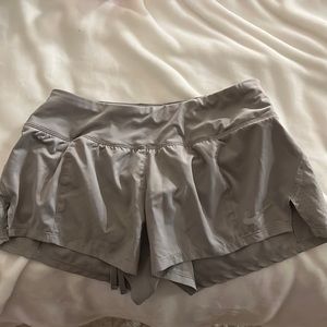 grey nike shorts